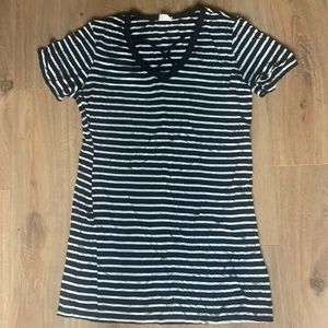 Caution to The Wind T-shirt dress in size M in excellent condition!size M